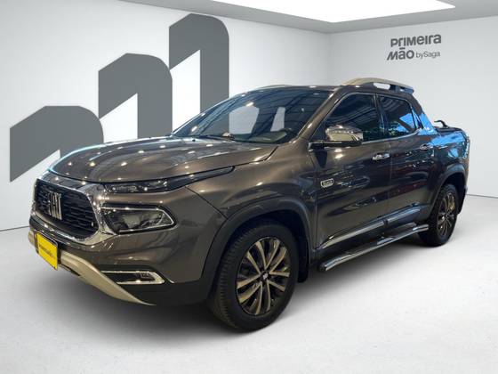 FIAT TORO 2.0 16V TURBO DIESEL RANCH 4WD AT9 FIAT TORO 2.0 16V TURBO DIESEL RANCH 4WD AT9